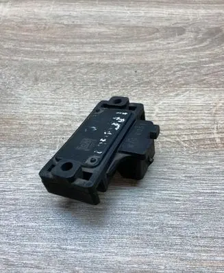 Opel Corsa B Other relay 8766057 3717406