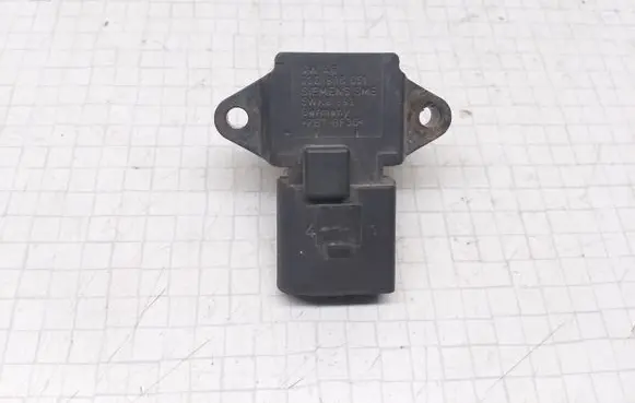 Skoda Fabia Mk1 (6Y) Air pressure sensor 03D906051 5WK9693