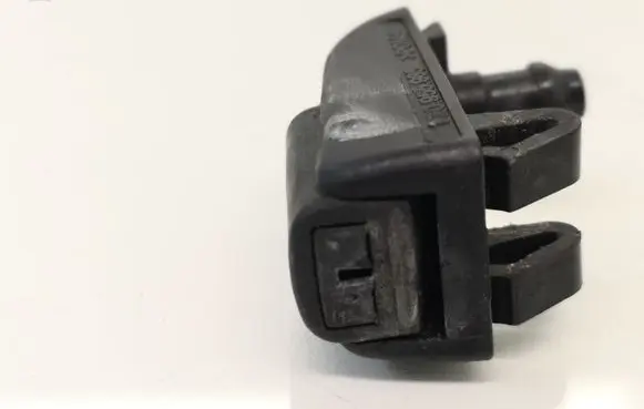 Skoda Octavia Mk2 (1Z) Windshield washer spray nozzle 1Z0955985
