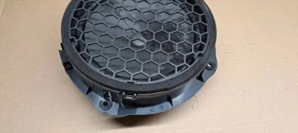 Audi A3 S3 8V Front door speaker 8V0035415 62641