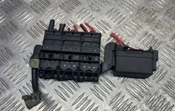 Skoda Roomster (5J) Fuse module 5Z0937548C