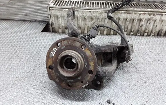 Volkswagen Caddy Front wheel hub spindle knuckle