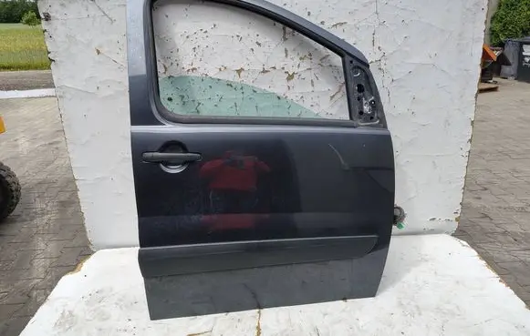 Peugeot Expert Front door