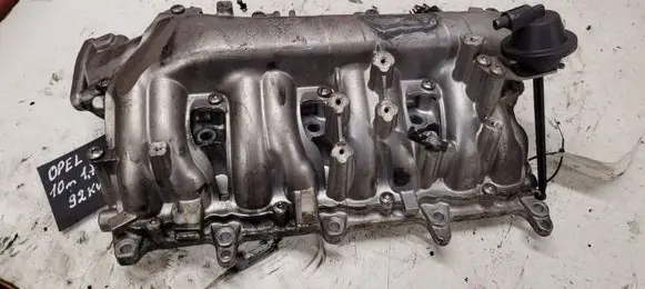 Opel Astra H Intake manifold 700997160 8973858235 1025620299