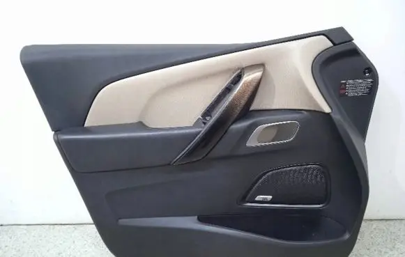Citroen C4 II Picasso Front door card panel trim
