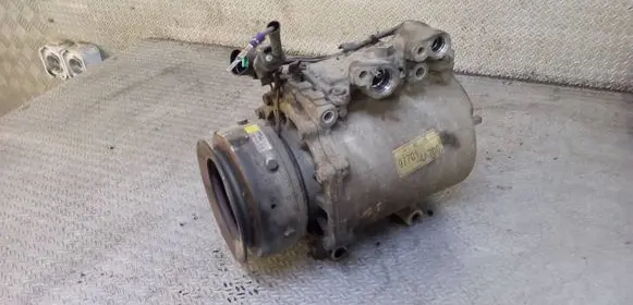Hyundai H-1, Starex, Satellite Air conditioning (A/C) compressor (pump) 977014A200
