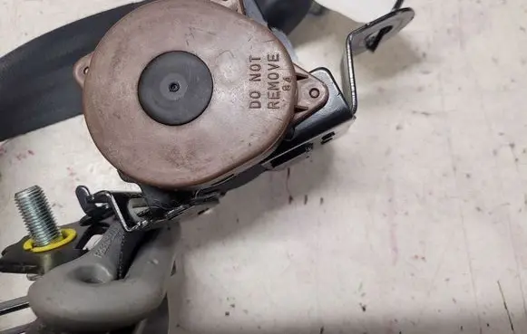 KIA Sorento Rear seatbelt