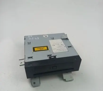 Subaru Outback CD/DVD changer 86271AG010