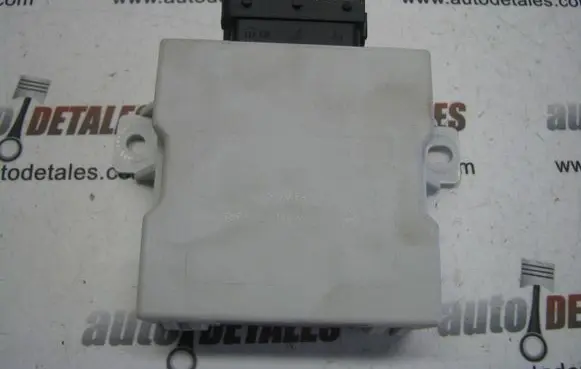 Toyota Avensis T250 Window wiper relay 150696
