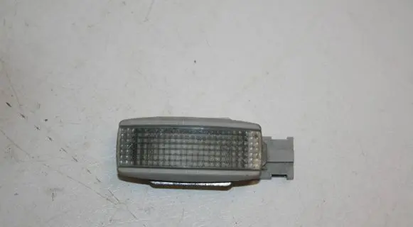 Volkswagen PASSAT B5.5 Other interior light 3B0947113
