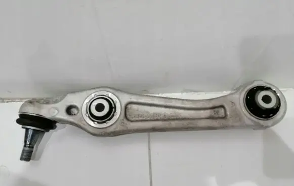 Mercedes-Benz C W206 Rear control arm