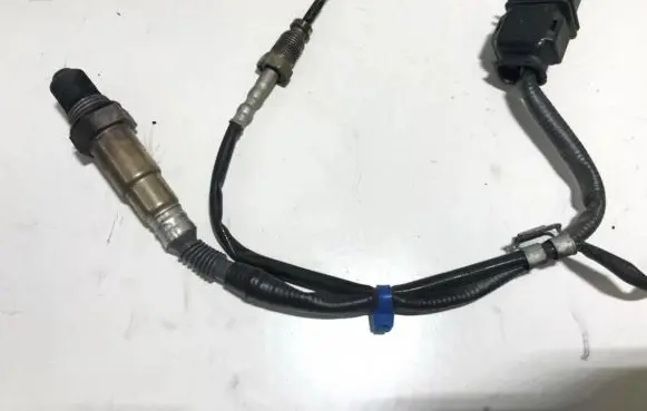 BMW 5 GT F07 Exhaust gas temperature sensor 779160002 7791600-02