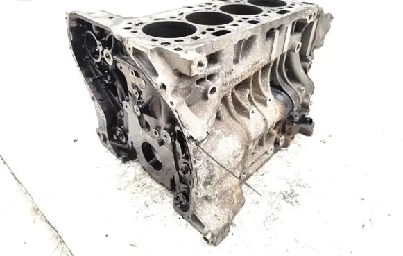 BMW X3 F25 Engine block N47D20C