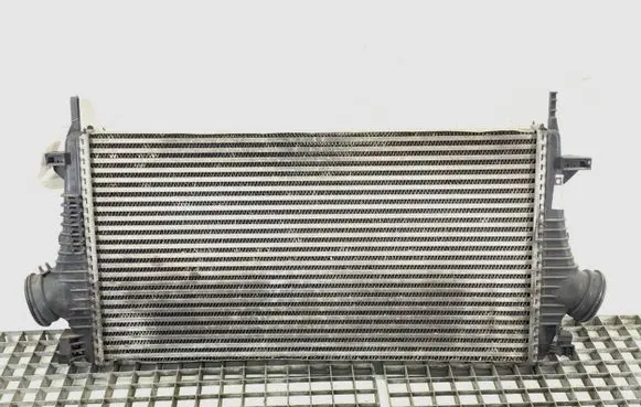 Opel Insignia A Intercooler radiator 13241751