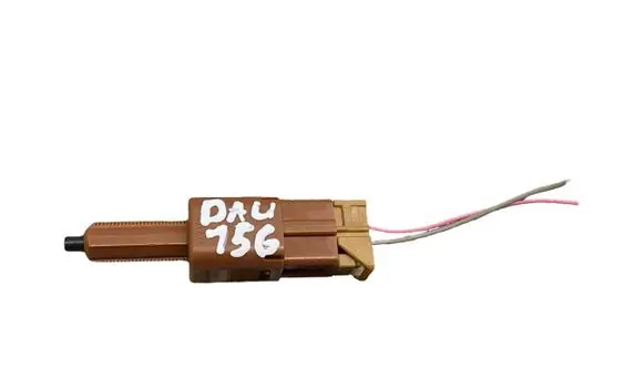 Nissan X-Trail T32 Brake pedal sensor switch