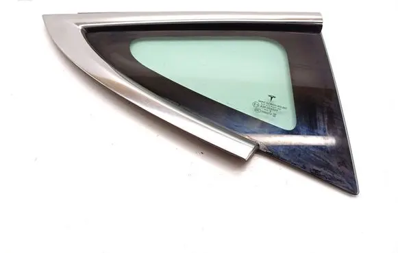 Tesla Model 3 Rear side window 1080706-00-H