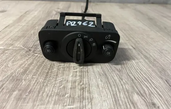 Ford Kuga II Light switch AV6T-13A024-EC