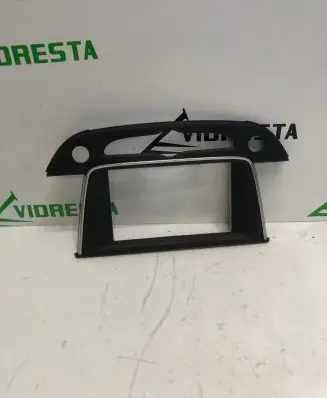 Opel Crossland X Radio/GPS head unit trim 39137997