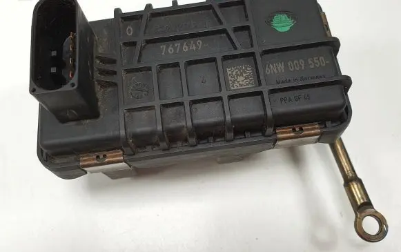 Citroen C5 Turbine electric control actuator G-28