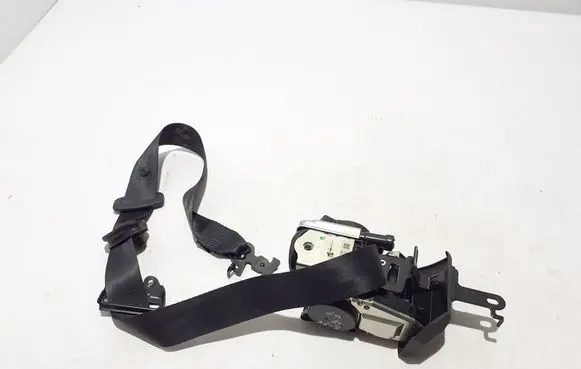 Volvo S90, V90 Front seatbelt 31675242