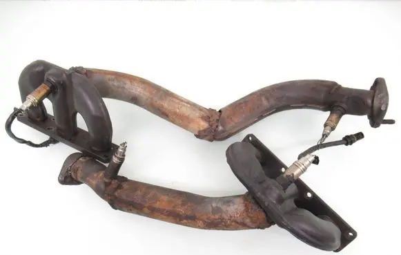 BMW 5 E39 Exhaust manifold 