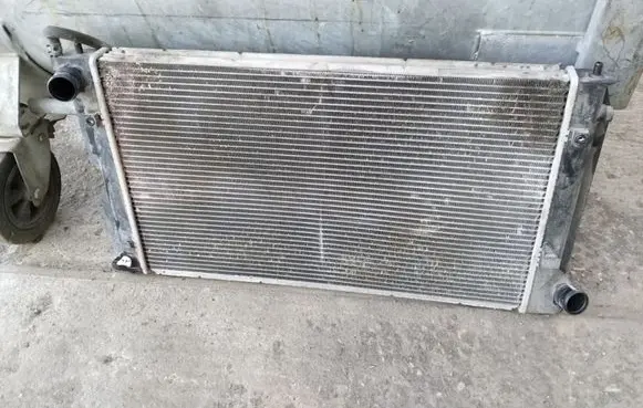 Toyota Corolla E120 E130 Coolant radiator
