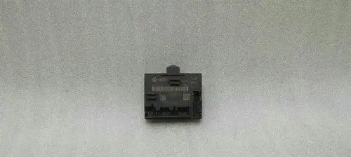 Audi A4 S4 B8 8K Door central lock control unit/module 8X0959792D
