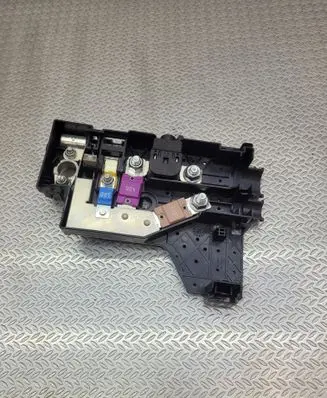 Volvo S90, V90 Current control relay 1801940