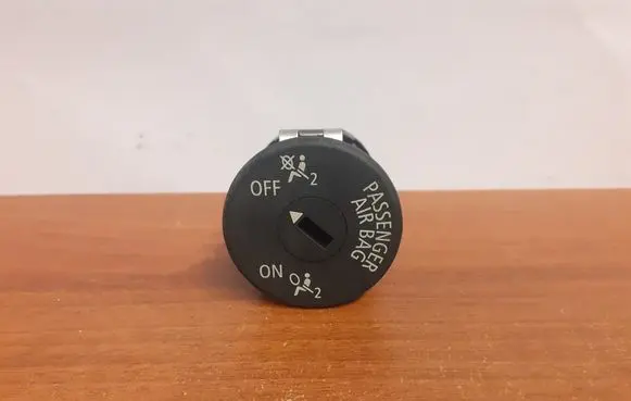 BMW X5 E70 Passenger airbag on/off switch 6131919688604 9196886