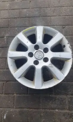 R16 alloy rim