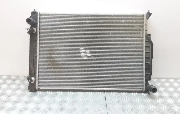 Audi A6 S6 C5 4B Coolant radiator