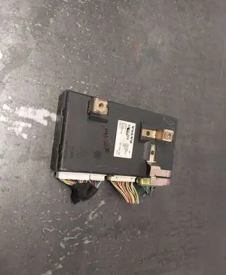 Volvo S40, V40 Comfort/convenience module 30621304 SW30621306 3817900290