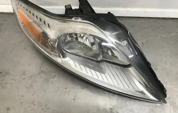 Ford Mondeo MK IV Headlight/headlamp BS7113W029BF
