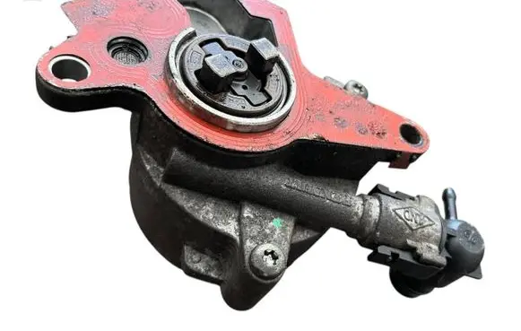 Renault Trafic II (X83) Vacuum pump 8200934654