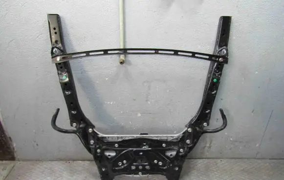 Honda CR-V Front subframe