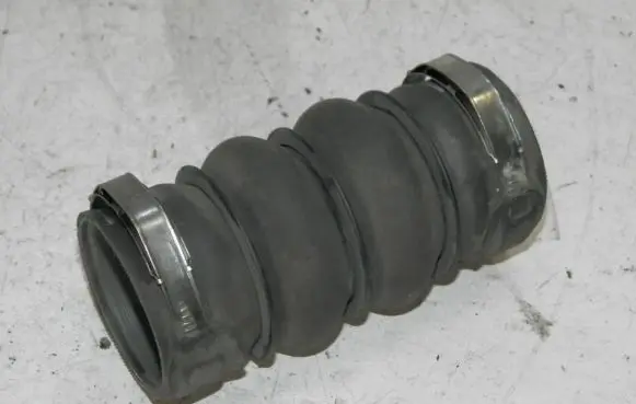 Peugeot Partner Intercooler hose/pipe 9680799980