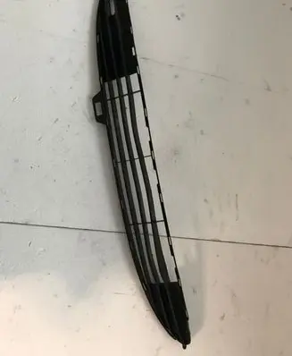Peugeot 206 Front bumper lower grill 9628579377