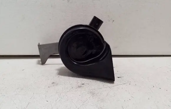 Audi Q7 4M Horn signal 4M0951223 4M0951230
