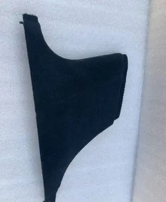 (B) pillar trim (bottom)