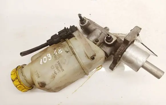 Alfa Romeo 147 Master brake cylinder 32066966E