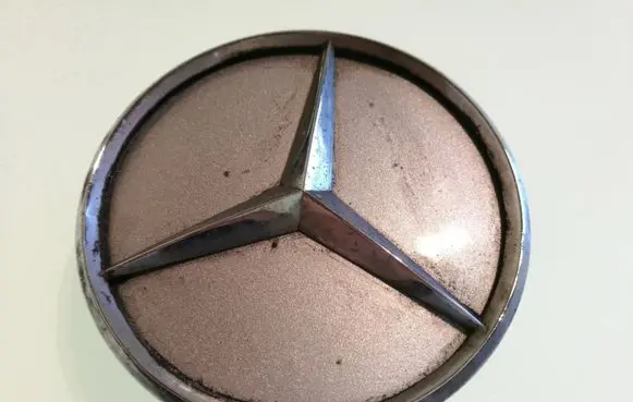 Mercedes-Benz Vito Viano W638 Original wheel cap 2204000125