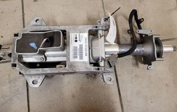 Jaguar XF Steering wheel axle 2W933C529AM