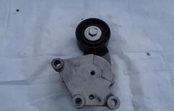 Ford Focus Timing belt tensioner 