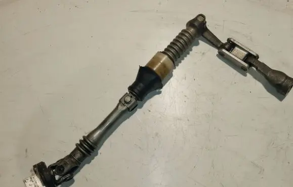 Mercedes-Benz C AMG W203 Steering column universal joint 2104620748 A2034620278