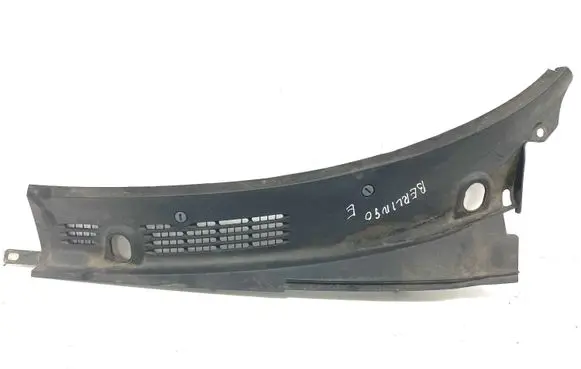 Citroen Berlingo Wiper trim 9642405777