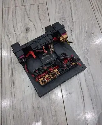 Skoda Octavia Mk2 (1Z) Fuse box set 3C0937049E