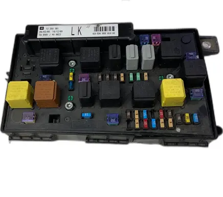Opel Astra H Fuse box set 13268301LK