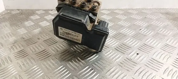 Volkswagen PASSAT B7 ABS Pump 3AA614109AC