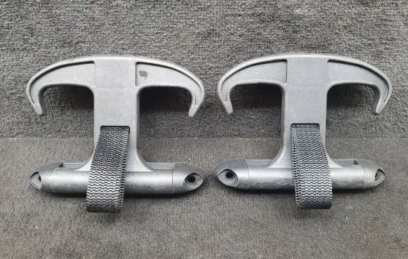 Audi A6 S6 C7 4G Tie down hook / loop 4G5867615