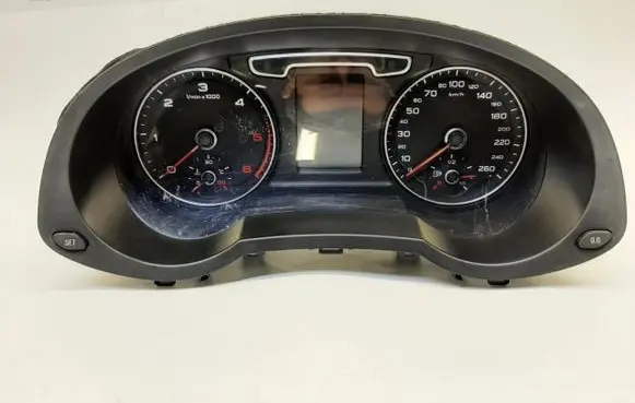 Audi Q3 8U Speedometer (instrument cluster)